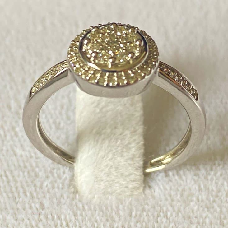 9ct White Gold Diamond Halo Cluster Ring Hallmarked 375 UK Size O